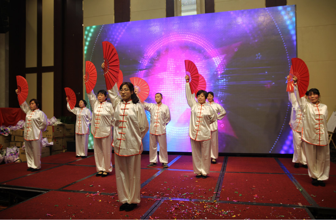 2015年科恩年會(huì)-“因?yàn)橛心?，所以幸福！? bigimg=